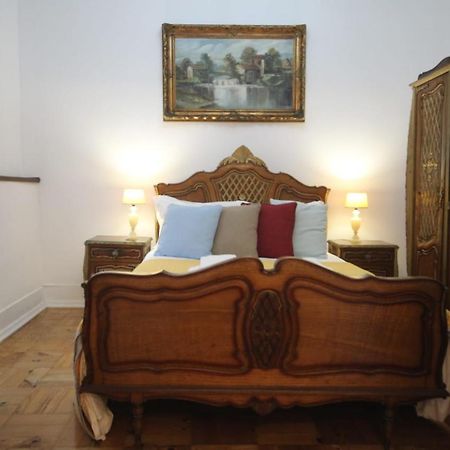 Antique M1 R1 - Amazing Double Room With Shared Bathroom In Marques Pombal Lisboa Kültér fotó